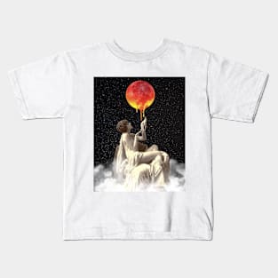 and the Moon said: I'll cry for you Kids T-Shirt